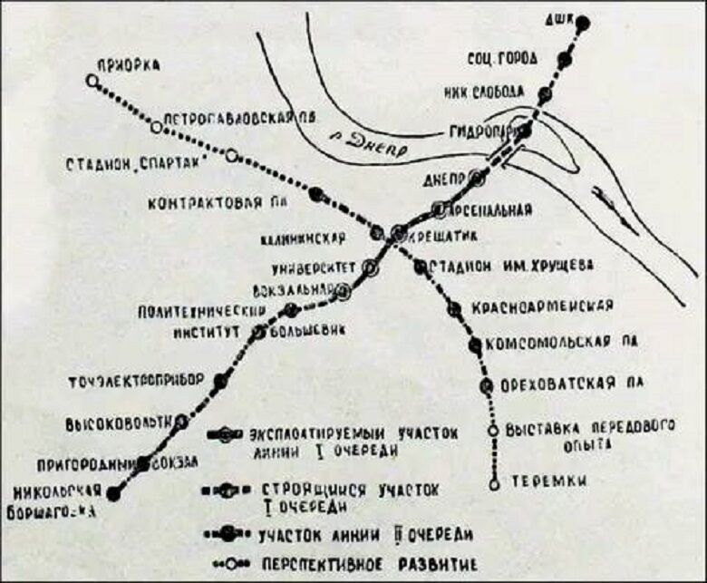 Только две ветви: в сети показали, как планировали строить метро Киева в 1962 году. Уникальная карта