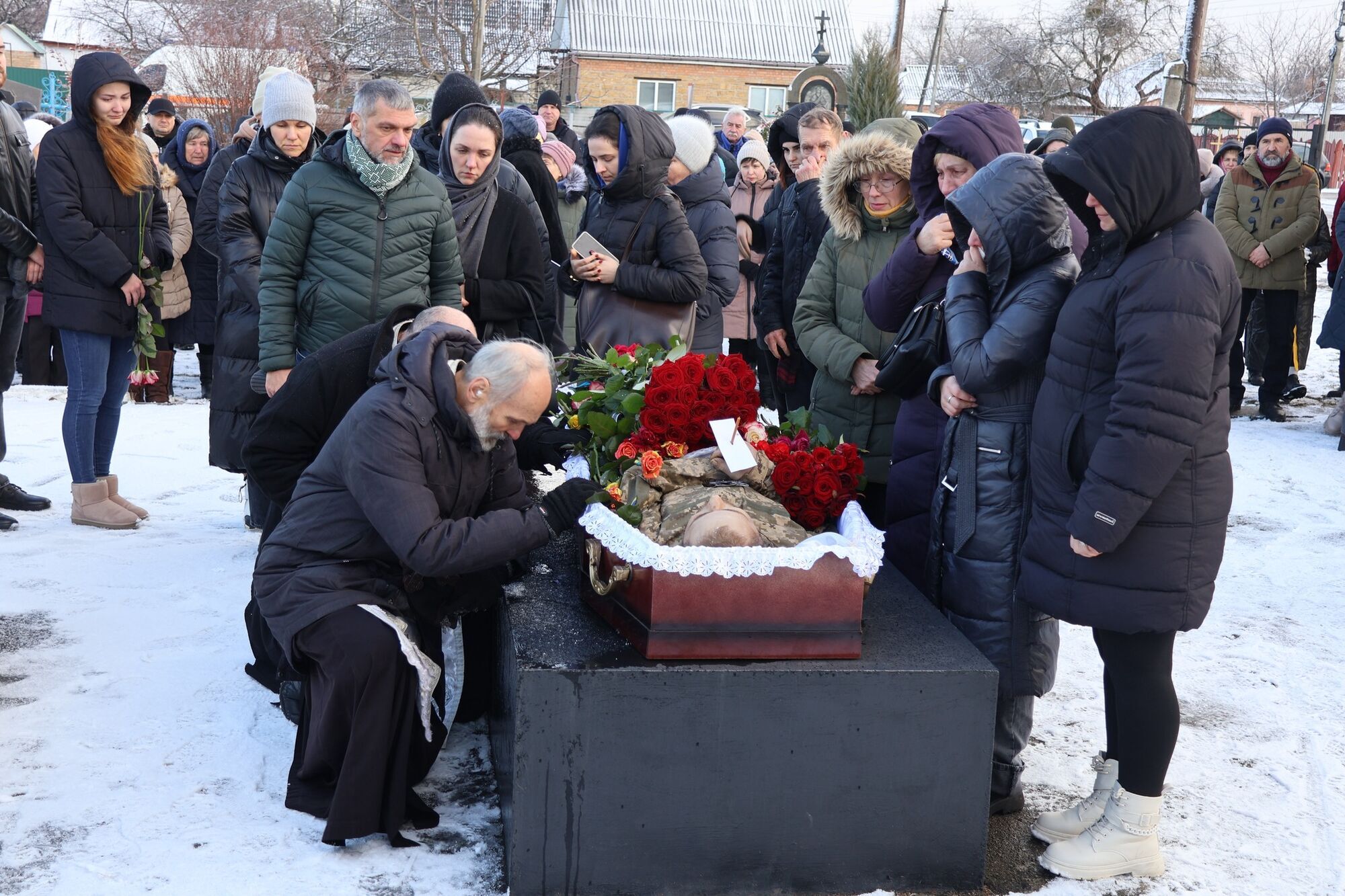 "Вмів вчасно ухвалювати рішення": у боях за Україну загинув талановитий хірург Артур Шабалін. Фото