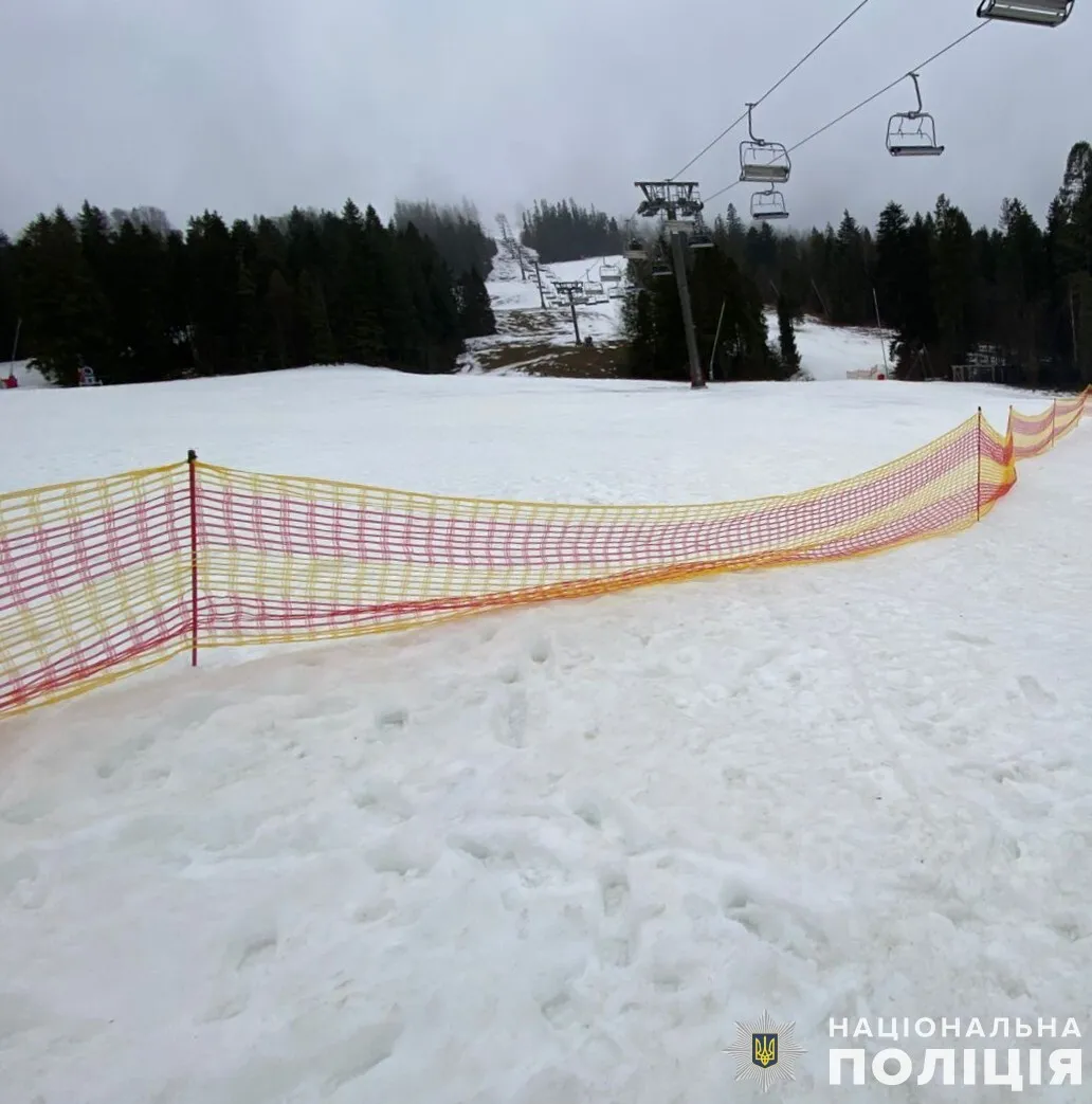 На гірськолижному курорті Львівщини під час катання на лижах загинула дитина з Києва. Подробиці трагедії