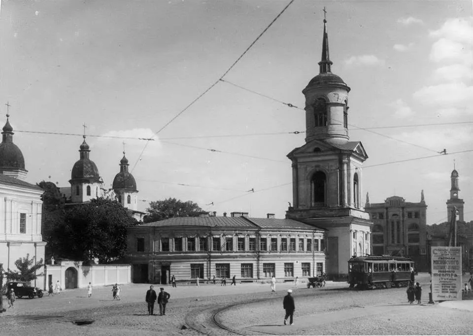 У мережі показали, який вигляд мала одна з найстаріших площ Києва у 1920-х роках. Архівні фото
