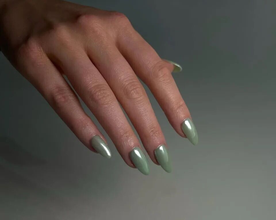 Какой маникюр выбрать в октябре: все взгляды будут ваши