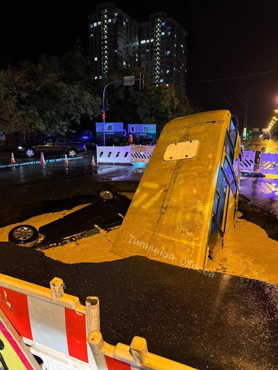 Потужна негода на Одещині забрала життя 10 людей, серед жертв – дитина: пошукові роботи завершено. Фото і відео