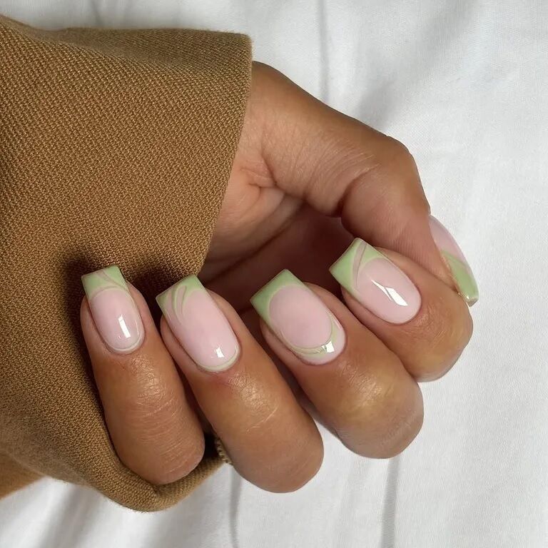 Какой маникюр выбрать в октябре: все взгляды будут ваши