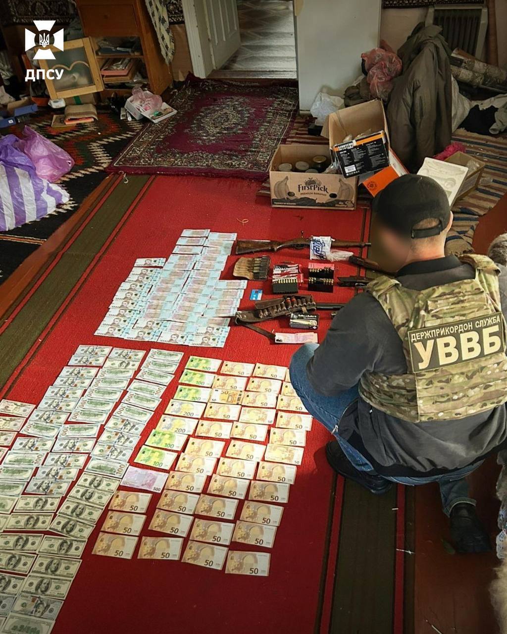 В Румынию за €8 тыс.: в Украине ликвидировали еще 11 схем переправки уклонистов за границу. Фото