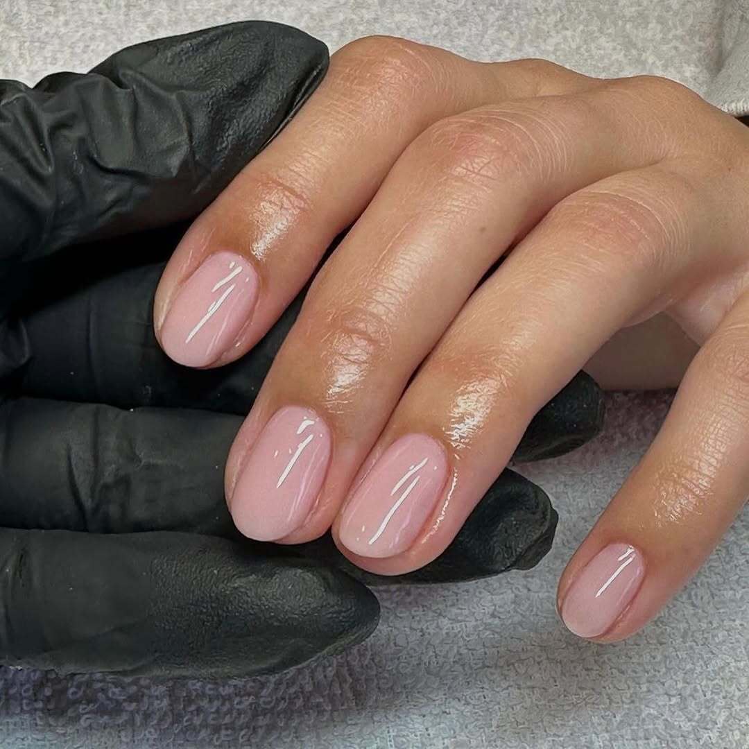 Как быстро высушить лак на ногтях: спасительный лайфхак