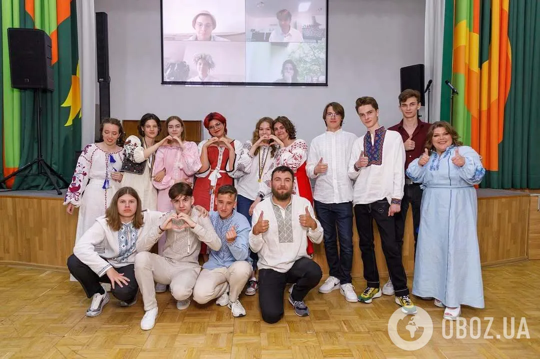 ''Кассир зарабатывает 30 тыс. грн. Это сигнал для власти''. Артур Пройдаков – о низких зарплатах учителей, современных детях и как сдать НМТ на 800 баллов