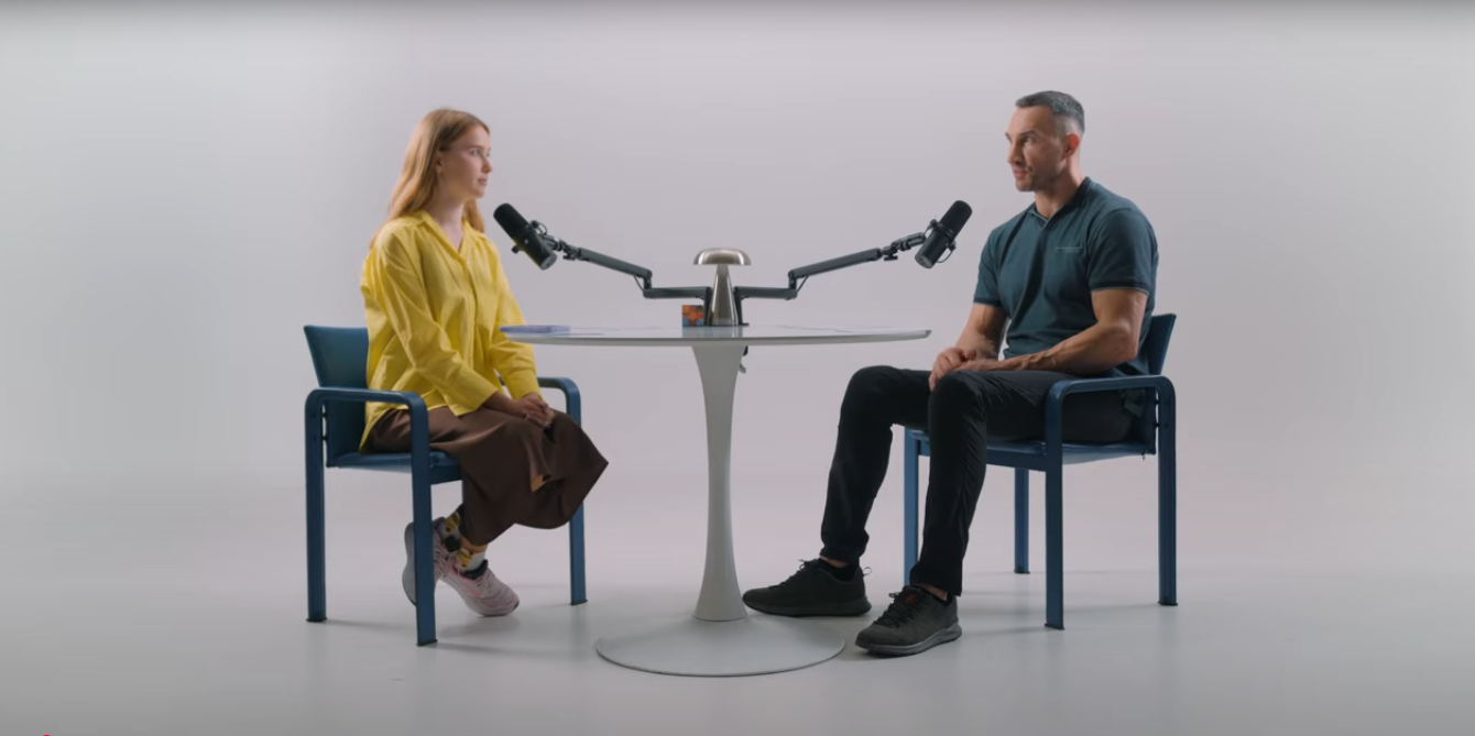 У Владимира Кличко начали интервью фразой "Владимир, представьтесь". Видео