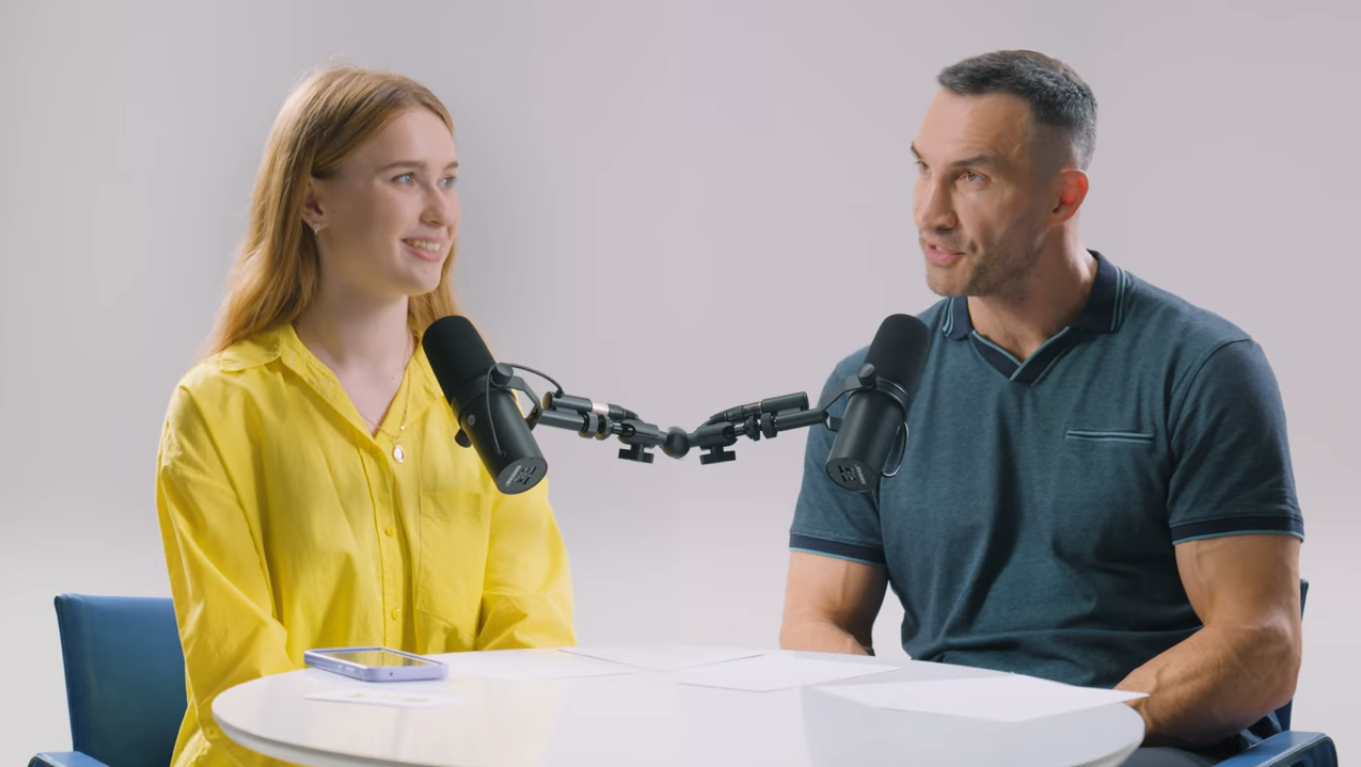 У Владимира Кличко начали интервью фразой "Владимир, представьтесь". Видео