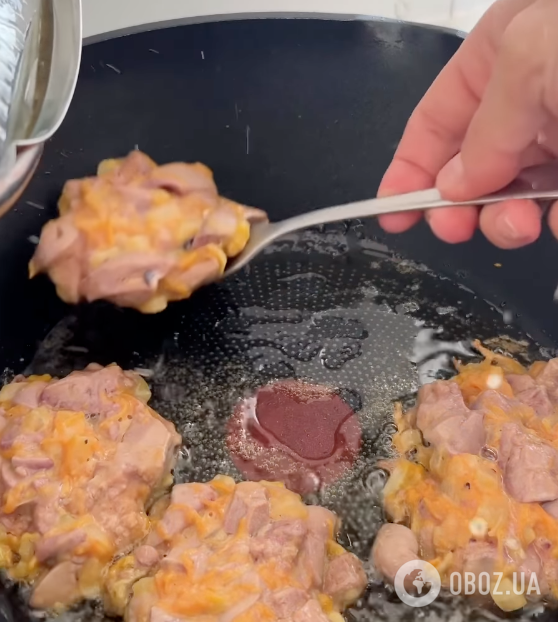 Вкуснее, чем мясные: сочные рубленые котлеты из печени за 15 минут