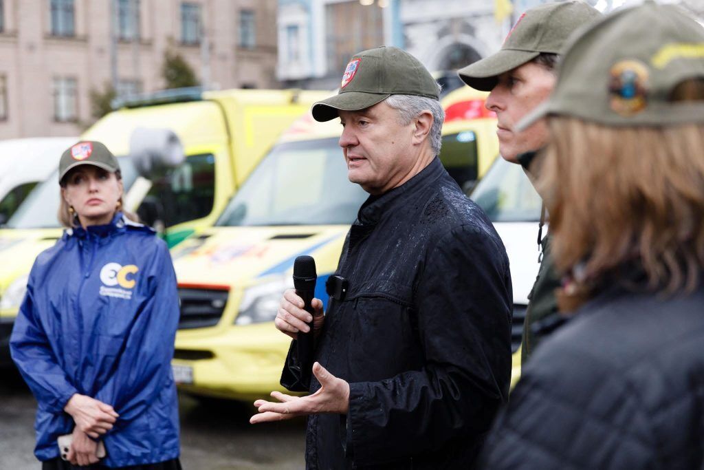 Бригади ТрО отримали два десятка швидких від  Порошенка та американської Ukraine Focus