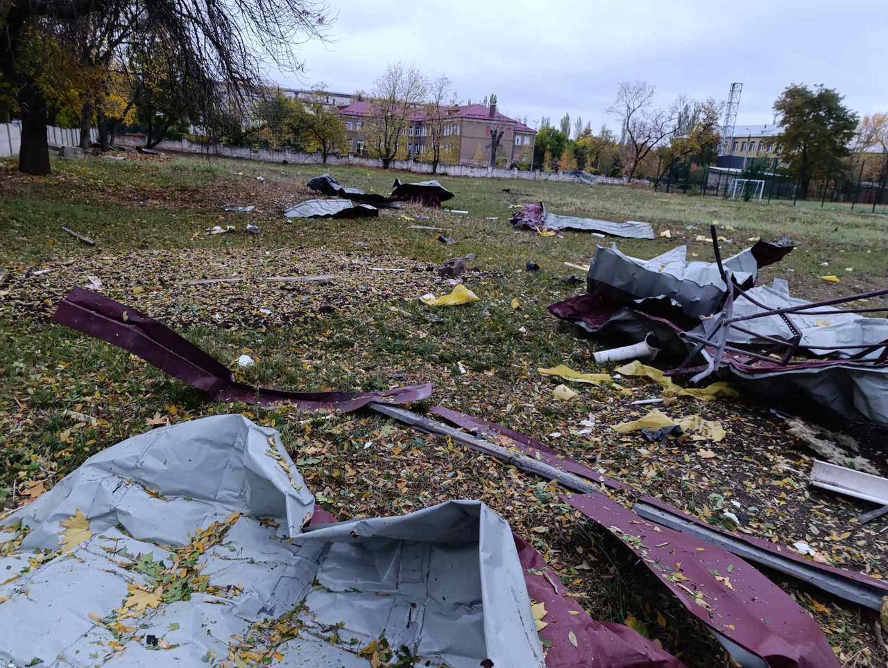 Окупанти вдарили по школі в Краматорську, яка була названа на честь закатованого Степана Чубенка. Фото