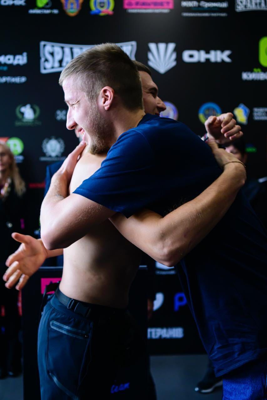 "Мега-крутое событие мирового уровня", где собирают 2 миллиона: Киев принимает уникальный вечер бокса с участием бывшего чемпиона мира и героев войны