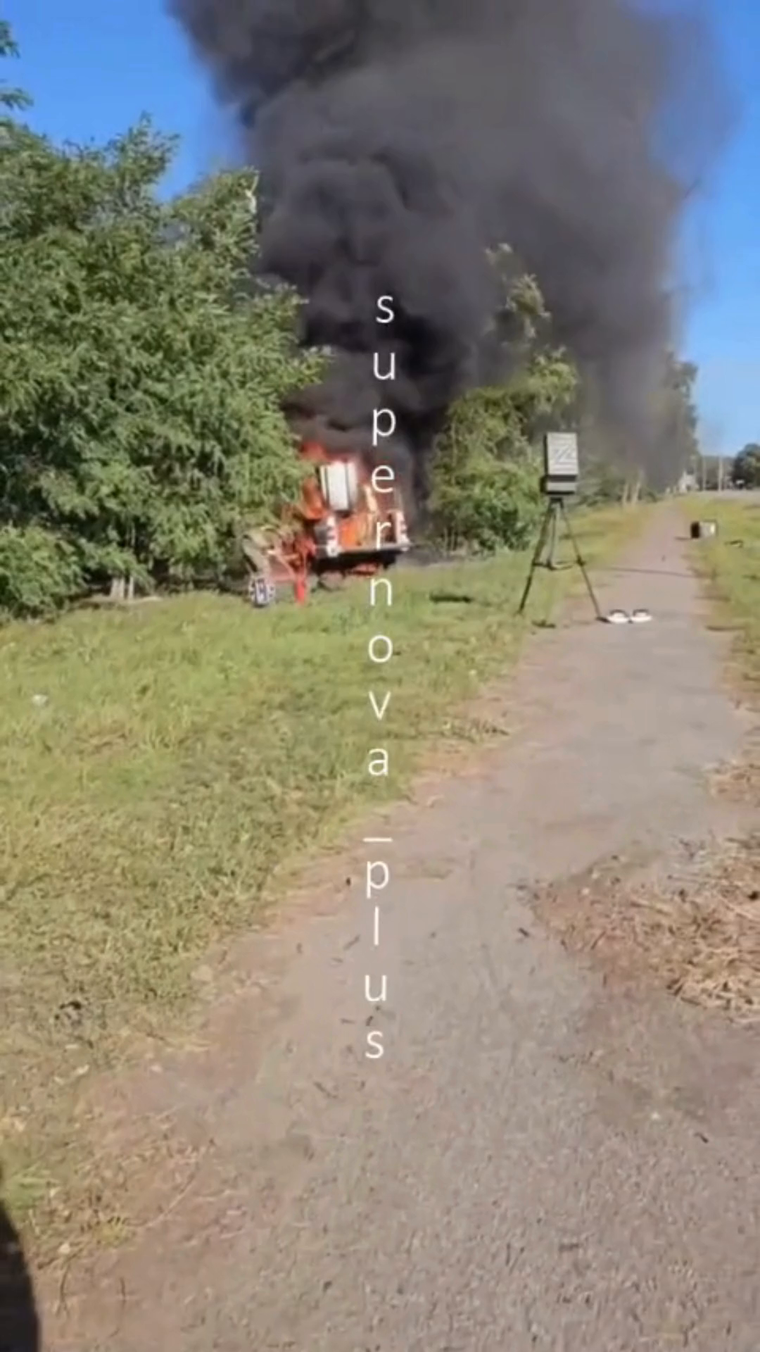 Окупанти похвалилися дорогим РЕБом і поплатились: його швидко перетворили на брухт. Відео