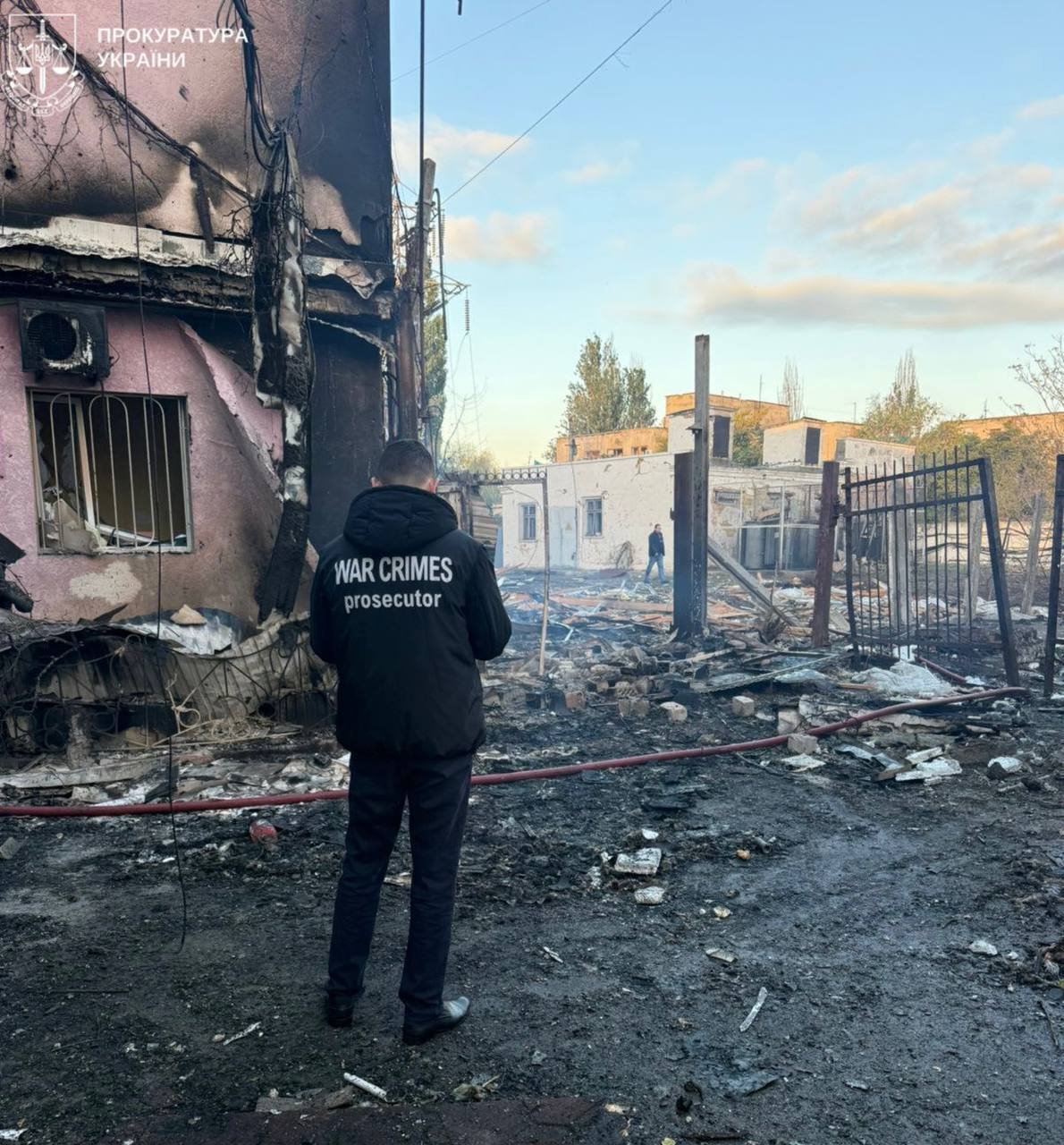 Оккупанты массированно атаковали Одессу и область: повреждены объекты энергетики и дома, есть пострадавшая. Фото и видео