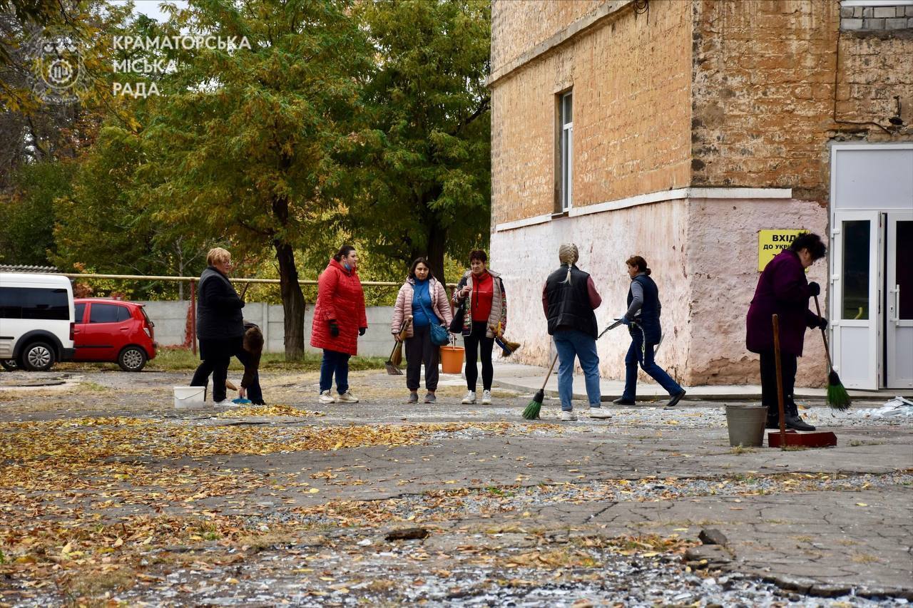 Окупанти вдарили по школі в Краматорську, яка була названа на честь закатованого Степана Чубенка. Фото