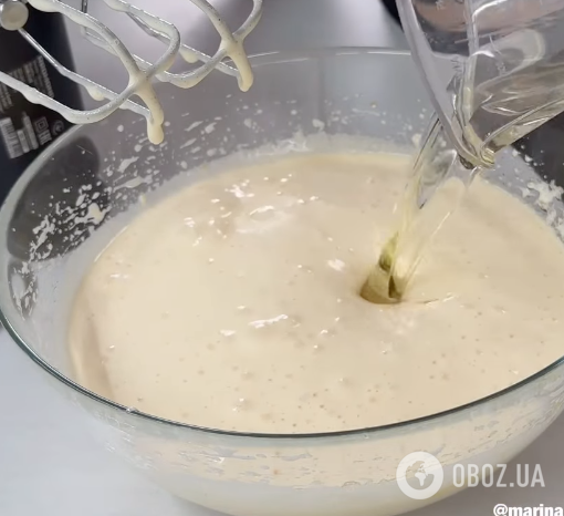 Домашний пирог "Зебра" из 4 ингредиентов: рецепт лучшего десерта к чаю за 20 минут