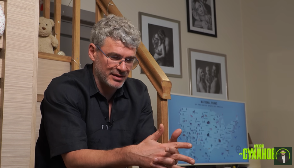 Евгений Рыбчинский рассказал о звонке от Тони Матвиенко после обвинений в нарушении авторских прав: чем закончился скандал