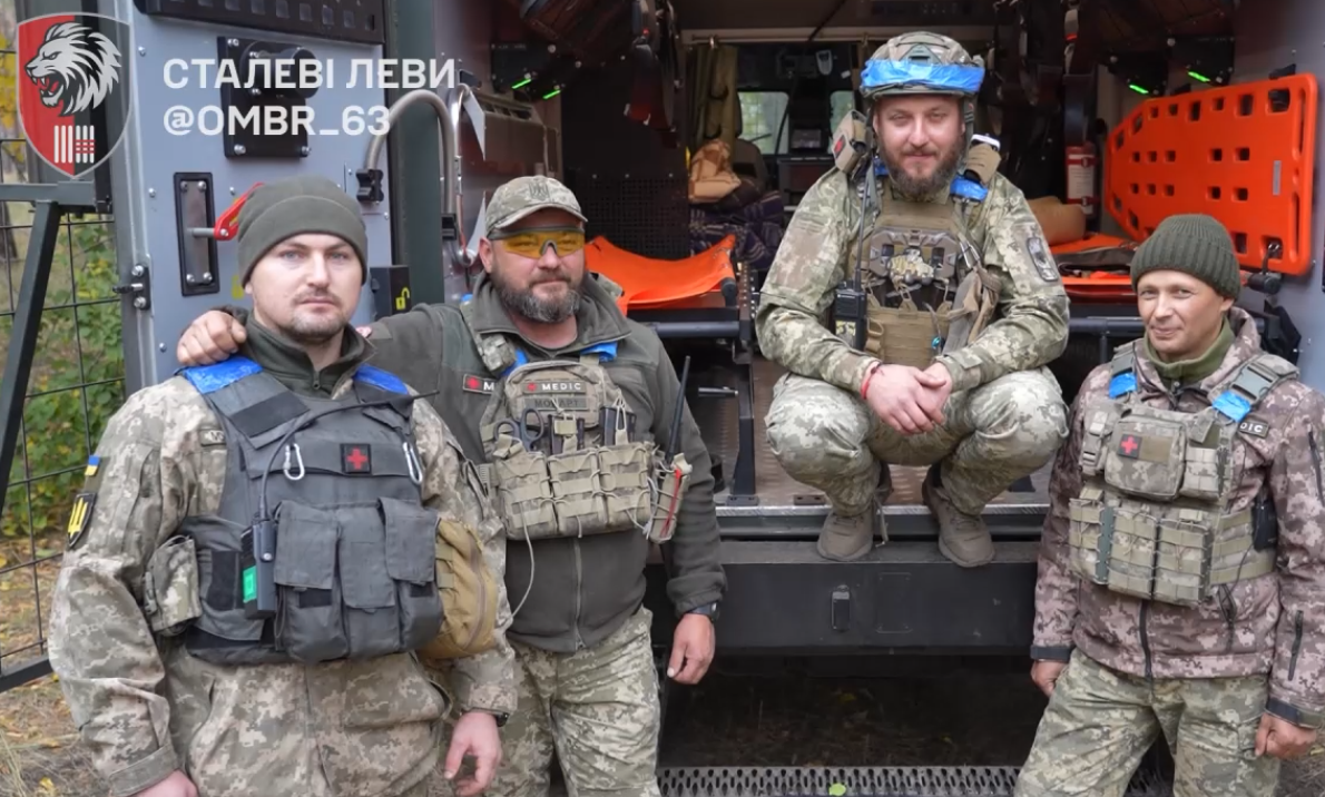 "Настоящий зверь!" Украинские бойцы показали, как работает бронированная машина "Козак-5". Видео