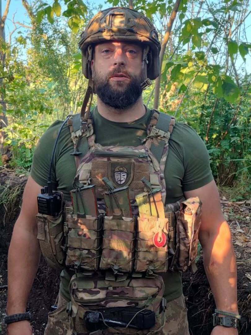 В ДТП трагически погиб актер-воин "Артист", который навещал больную жену и 3-месячного сына