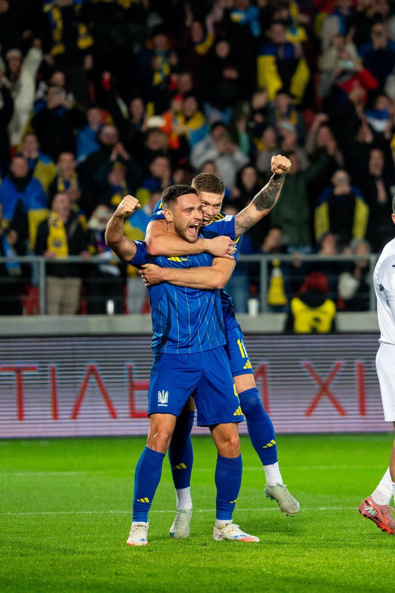 Украина, пропустив в раздевалку, вырвала важную победу в отборе на ЧМ-2026 у Азербайджана