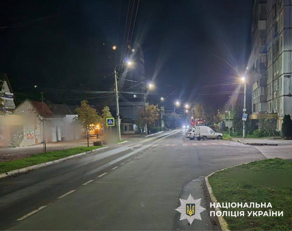 На Киевщине пьяный водитель на переходе сбил пожилого пешехода. Подробности ДТП и фото