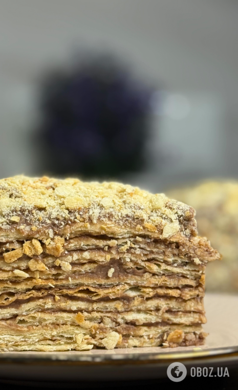 Лучший десерт на праздники: как приготовить вкусный ''Наполеон'' из шоколадных коржей