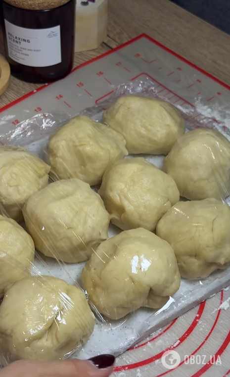 Лучший десерт на праздники: как приготовить вкусный ''Наполеон'' из шоколадных коржей