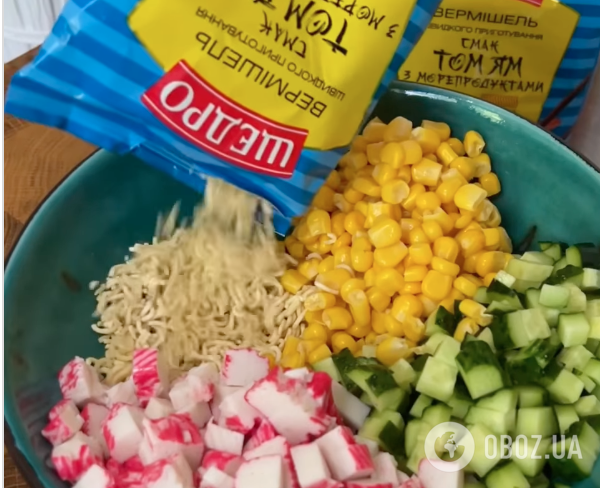 Крабовый салат ''Мистер Крабс'': рецепт вкусного и сытного блюда для праздничного стола
