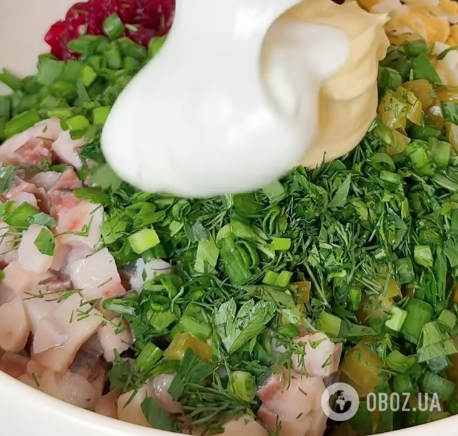 Майонезный салат из свеклы, сельди и вареных яиц: вкуснее, чем ''Шуба''