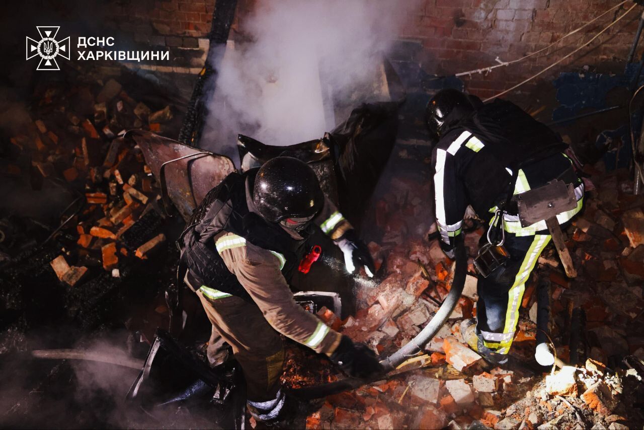 Росія атакувала КАБами лікарню та енергооб'єкти у Харкові: постраждало більше ніж пів сотні людей. Фото й відео