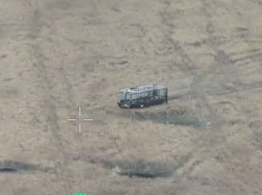 Атаки были синхронные: украинские воины отбили российские штурмы в районе Мирнограда в Донецкой области. Видео