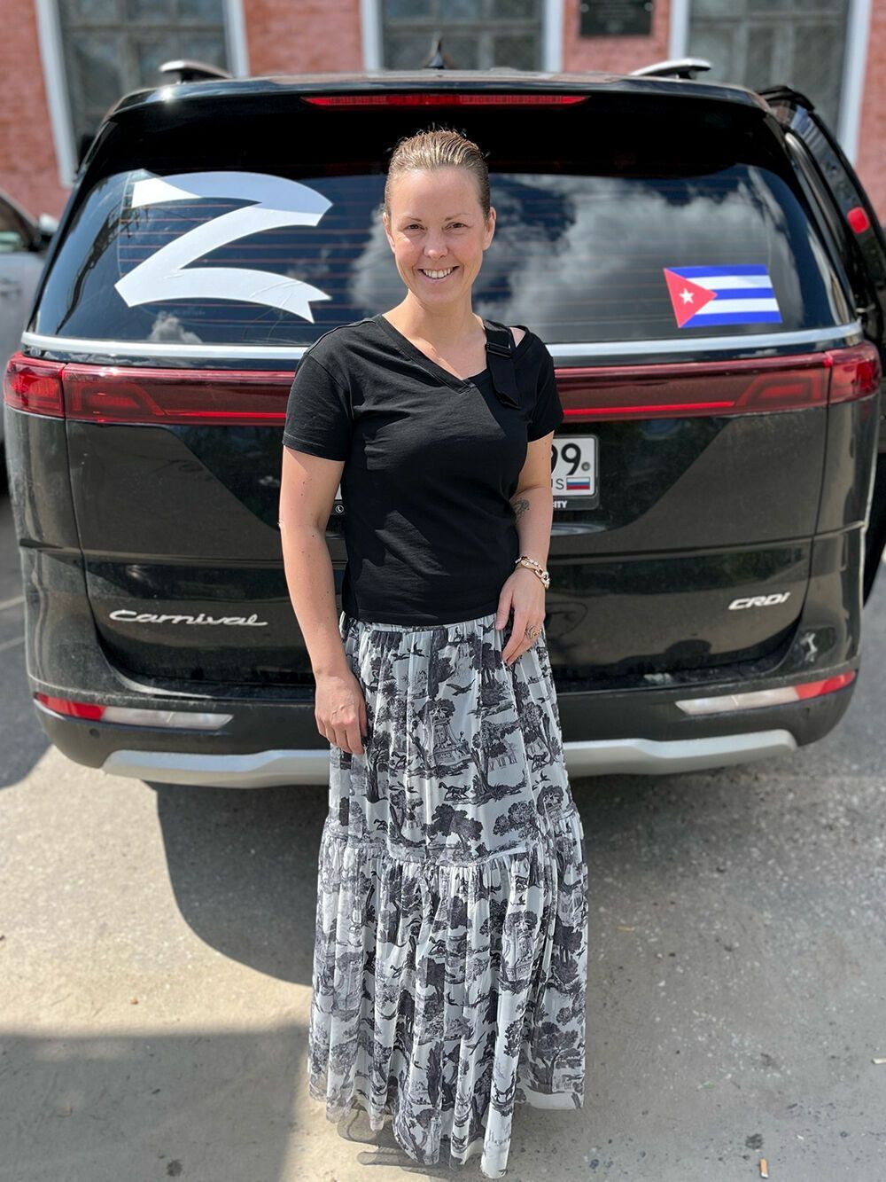 Відправили на війну тисячі людей: у Рязані місцеві турагентки організували канал для вербування іноземців в армію РФ