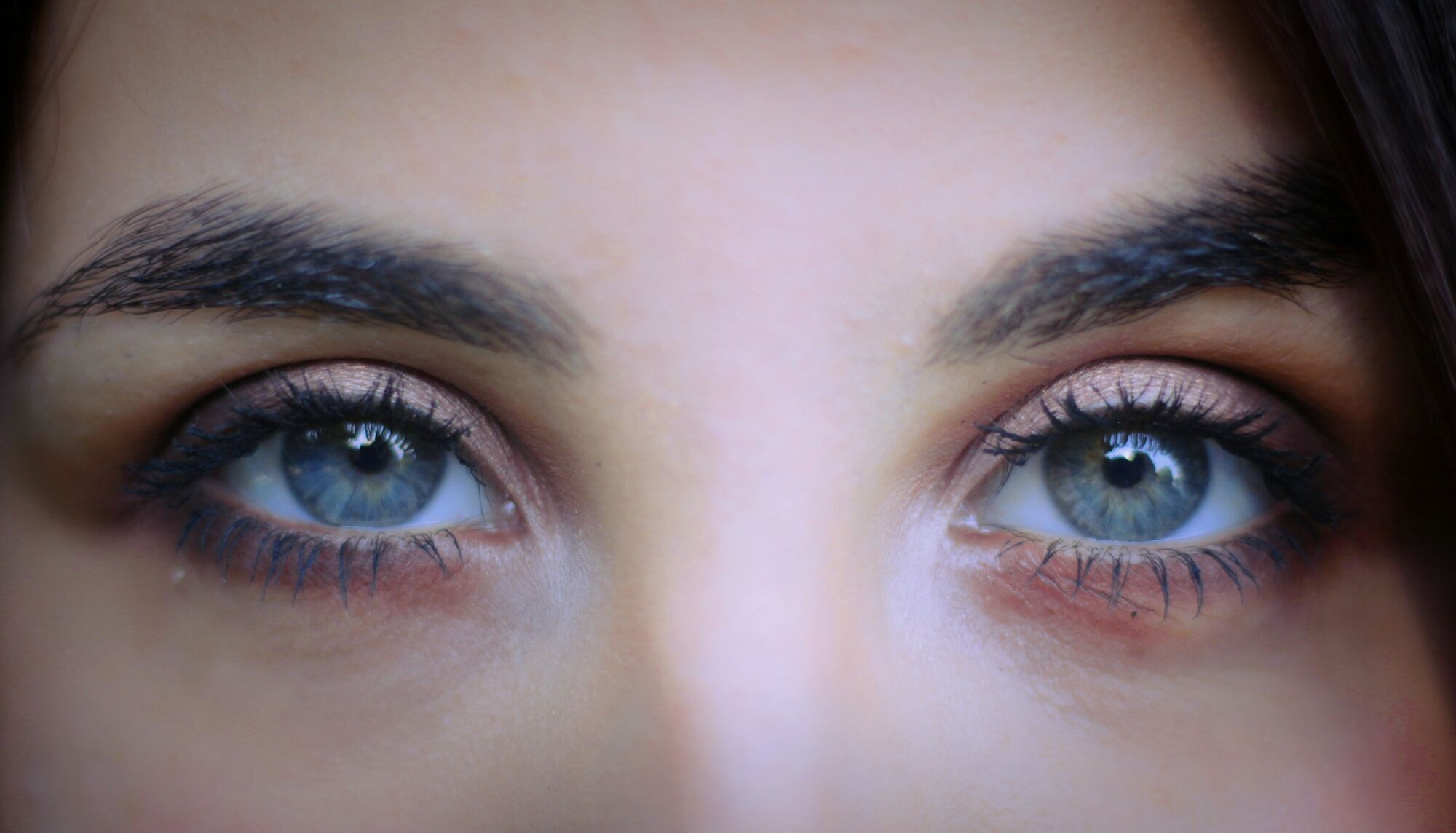 Макіяж може творити дива: як зробити очі візуально більшими