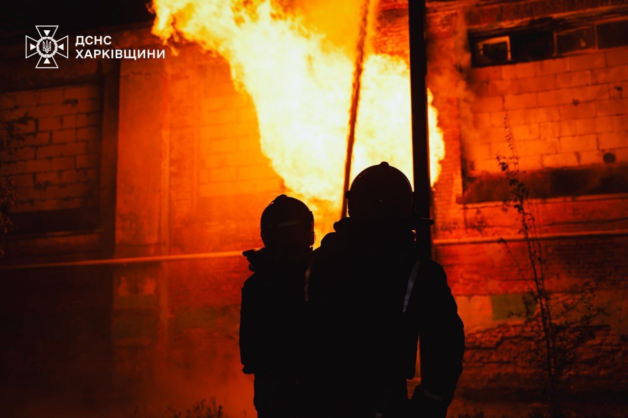 "Світ має змусити Москву сісти за стіл справжніх перемовин": Зеленський відреагував на новий удар Росії по Україні. Фото