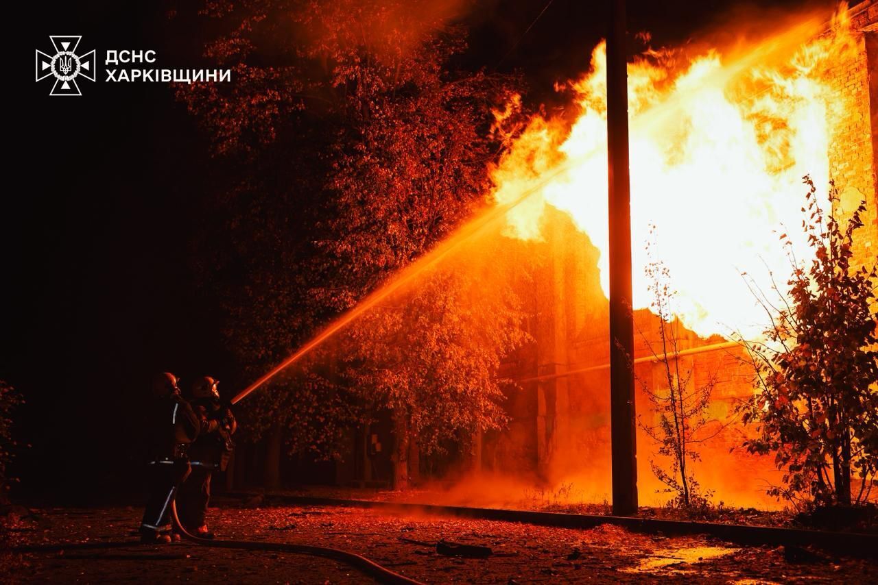 "Світ має змусити Москву сісти за стіл справжніх перемовин": Зеленський відреагував на новий удар Росії по Україні. Фото