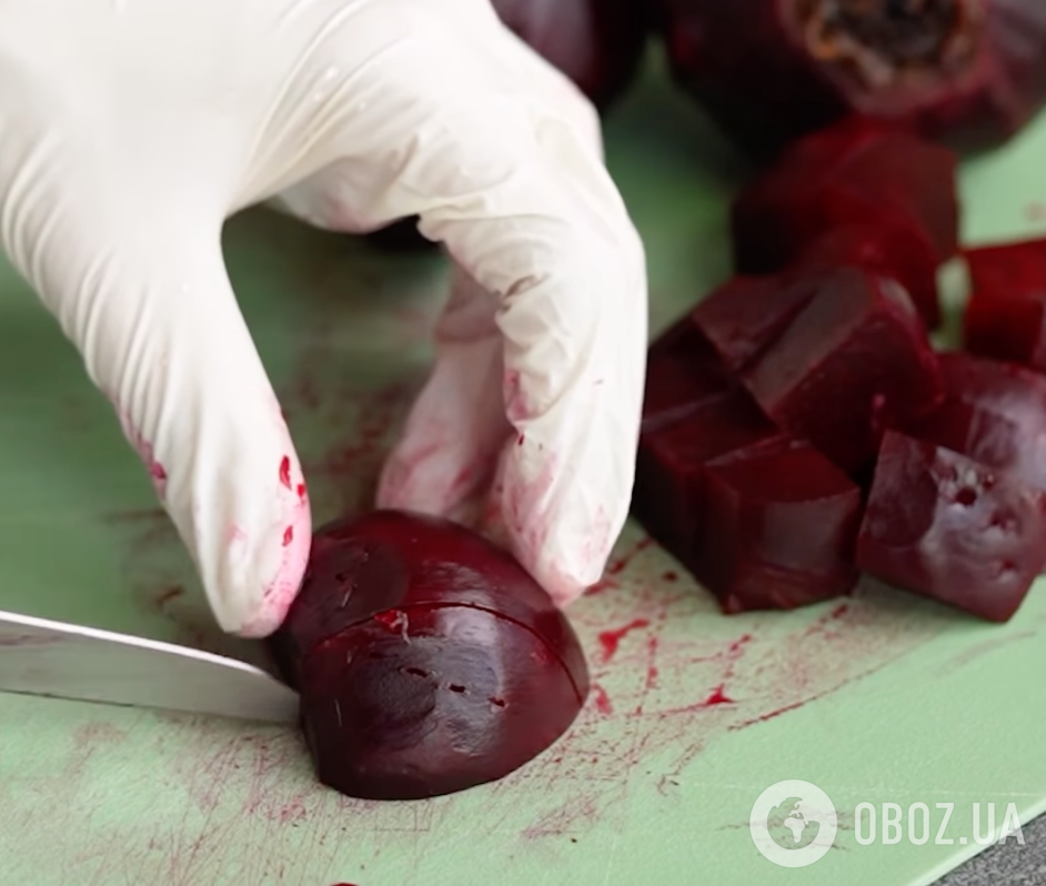 Салат из вареной свеклы на каждый день: самый простой рецепт