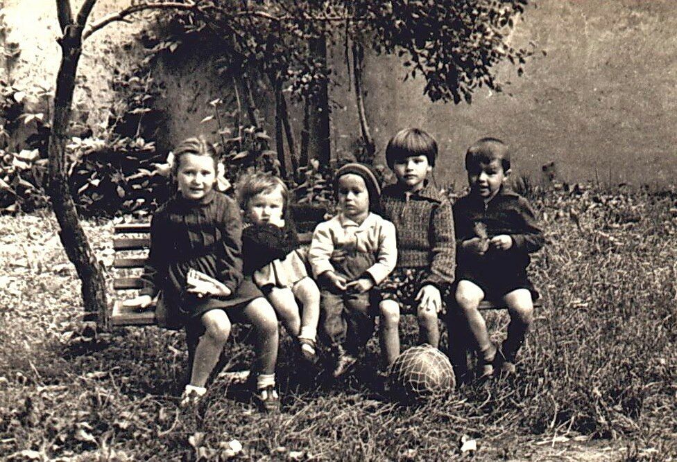 Івано-Франківськ понад 70 років тому: у мережі показали архівні фото