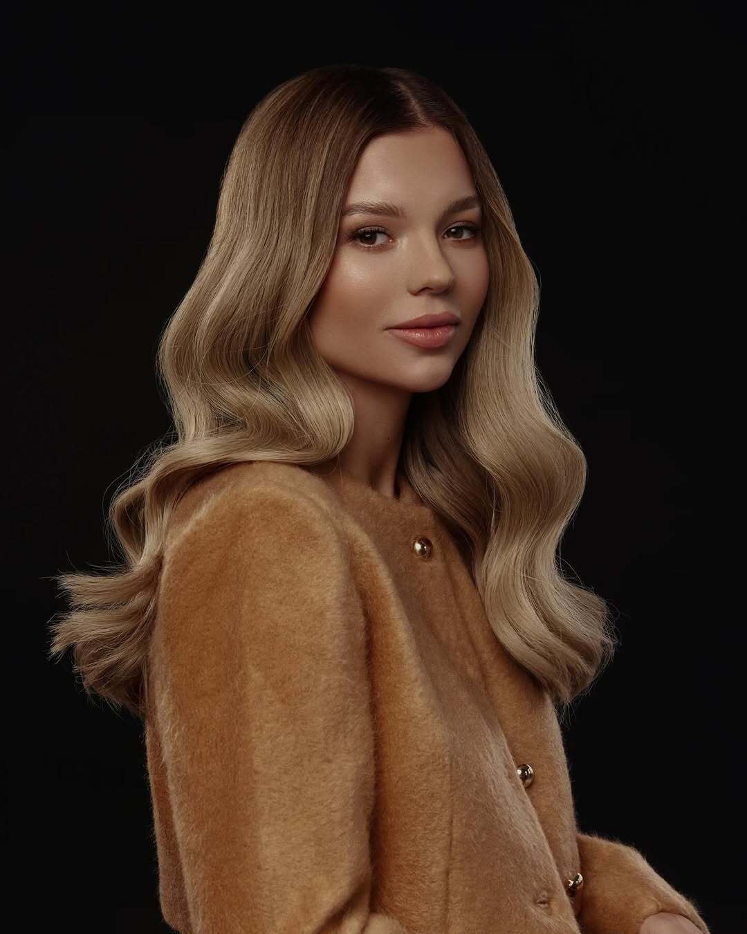 "Йди зі школи! Ти з Росії!" Однокласники зацькували дочку блогерки Скальницької за російську мову: вона "наїхала" на вчителів