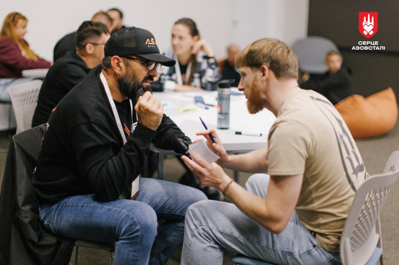 Оборонці Маріуполя допомагатимуть українським захисникам долати травми війни