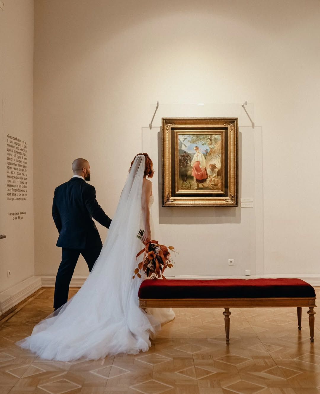 Валерій Маркус, якого називали "секс-символом" ЗСУ, зіграв весілля після трьох років шлюбу та засвітив дружину на рідкісному фото