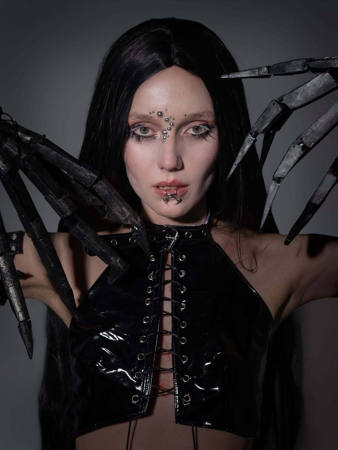 "Почему не песня "Люблю Россию?" Скандальная певица с позицией "какая разница" подала заявку на Нацотбор и отгребла по полной