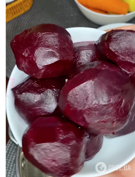 Салат із буряка "Рожевий фламінго": рецепт смачної та корисної страви