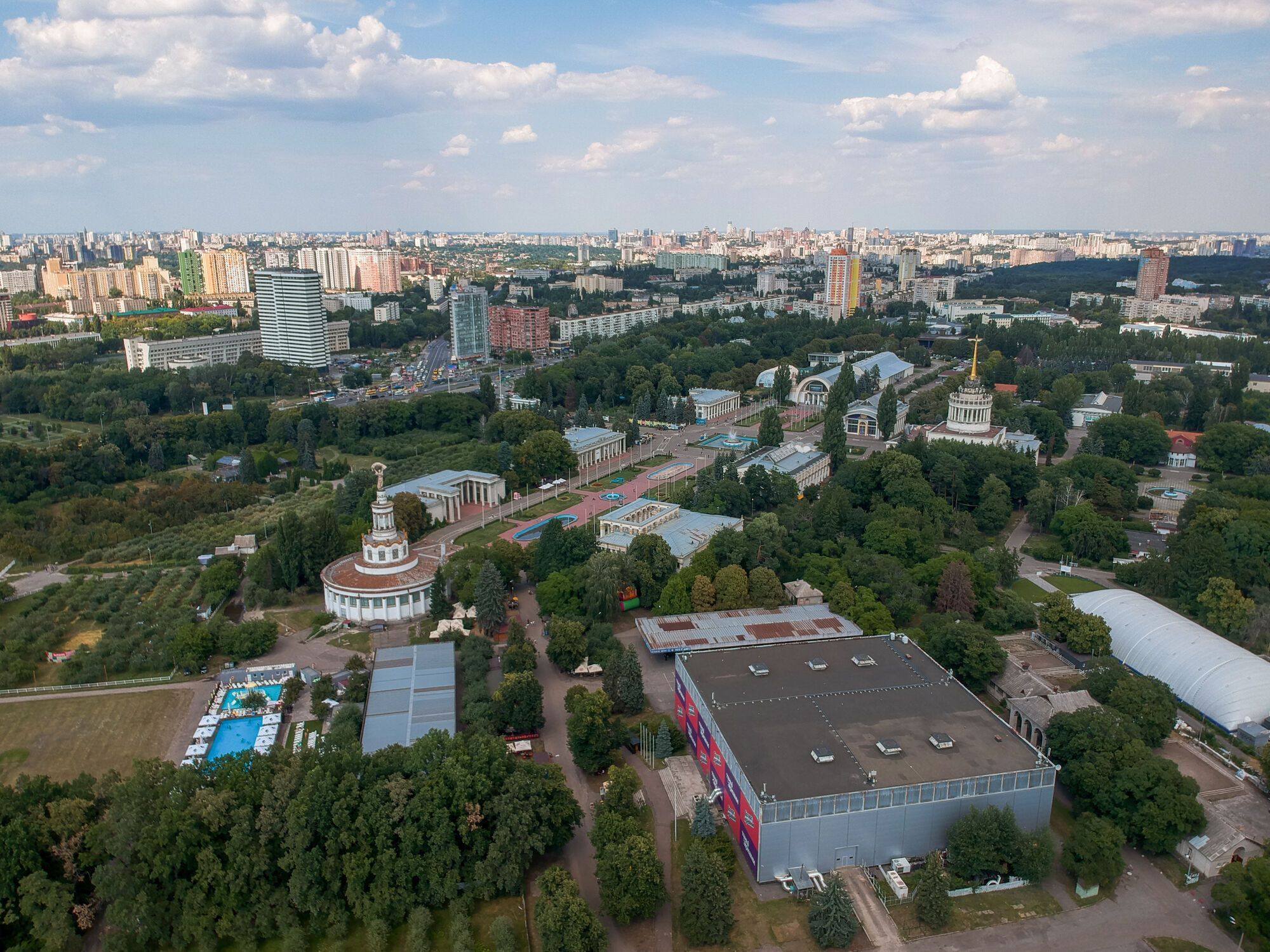 В сети показали, как выглядела ВДНХ в Киеве в 1958 году. Редкое панорамное фото