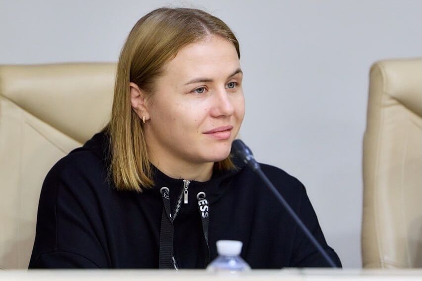 "Якби віддали Крим, Росія б відступилась": українська чемпіонка розповіла про іноземців, які думають, що війна закінчилась, "золоте" туше і вареники