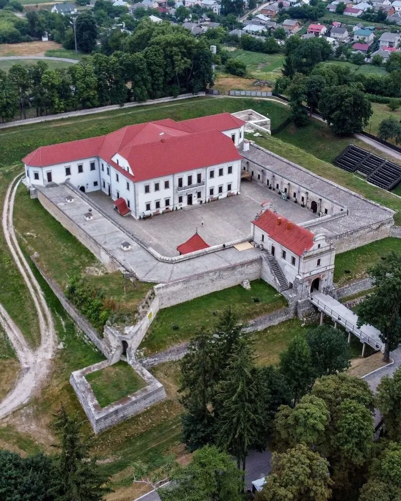 Что посмотреть возле Тернополя