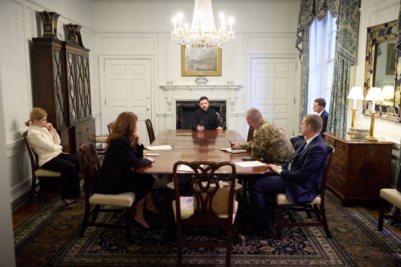 Гарантии безопасности и "коалиция желающих": Зеленский раскрыл детали разговора с лидерами ЕС после встречи с Трампом