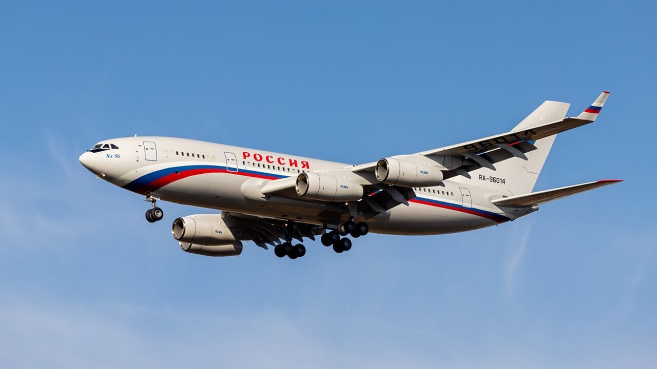 Через ЕС не рискнет: СМИ допустили, как Путин будет лететь в Будапешт