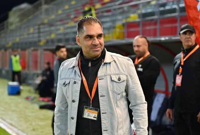 На Кипре застрелили президента футбольного клуба. После ранения его не довезли в больницу, попав в ДТП. Видео