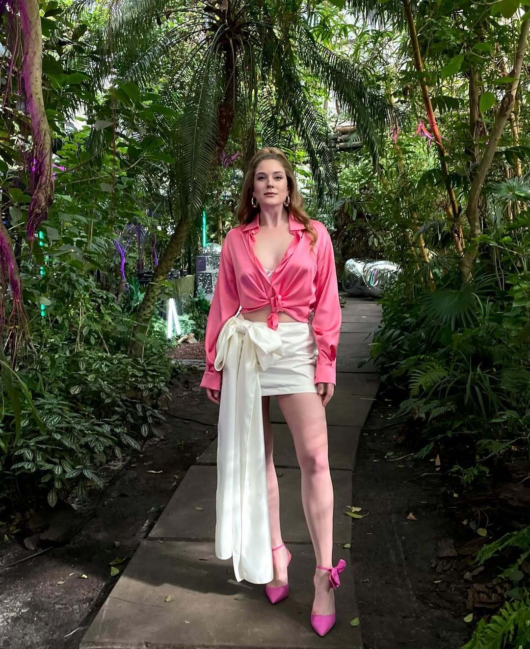 Евгений Клопотенко впервые показал свою девушку: как шеф-повар комментировал слухи о романе с мужчинами и готов ли к детям