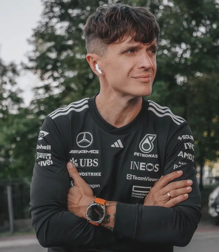 "Г*вно не тонет, Тая": Анатолий Анатолич "разнес" предательницу Повалий за российскую пропаганду и назвал ее "животным". Видео